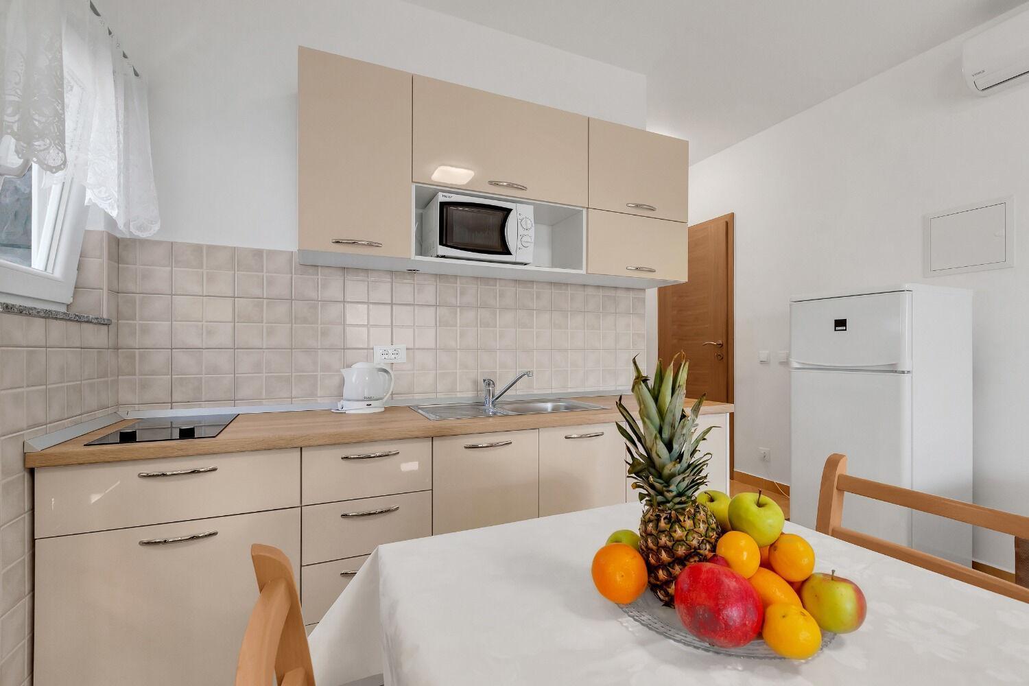 Apartments Anka Брела Экстерьер фото